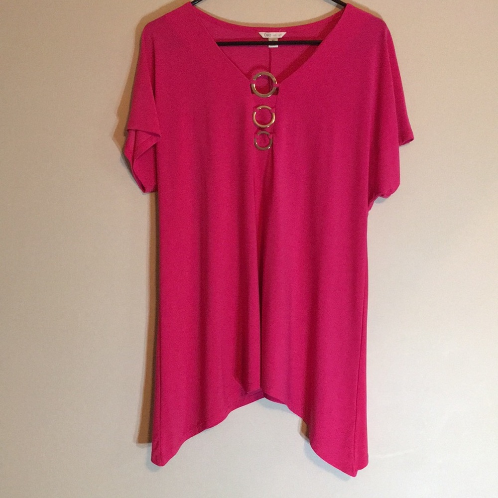 Cato size medium Pink Fushia short sleeve blouse.